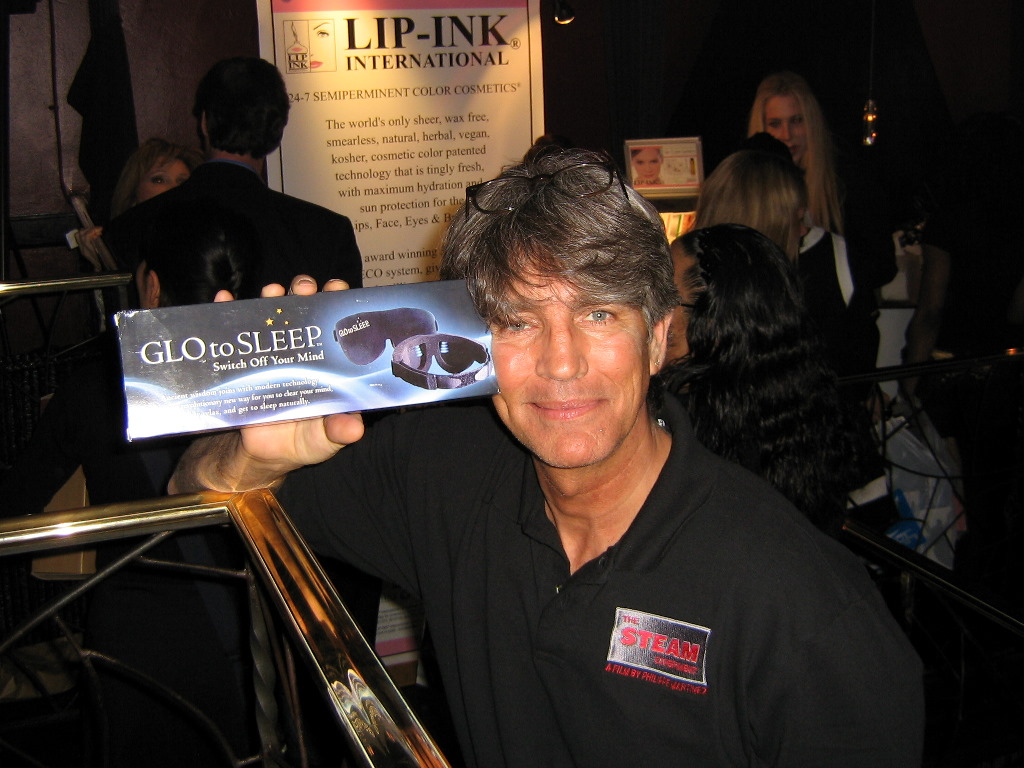  Eric Roberts 